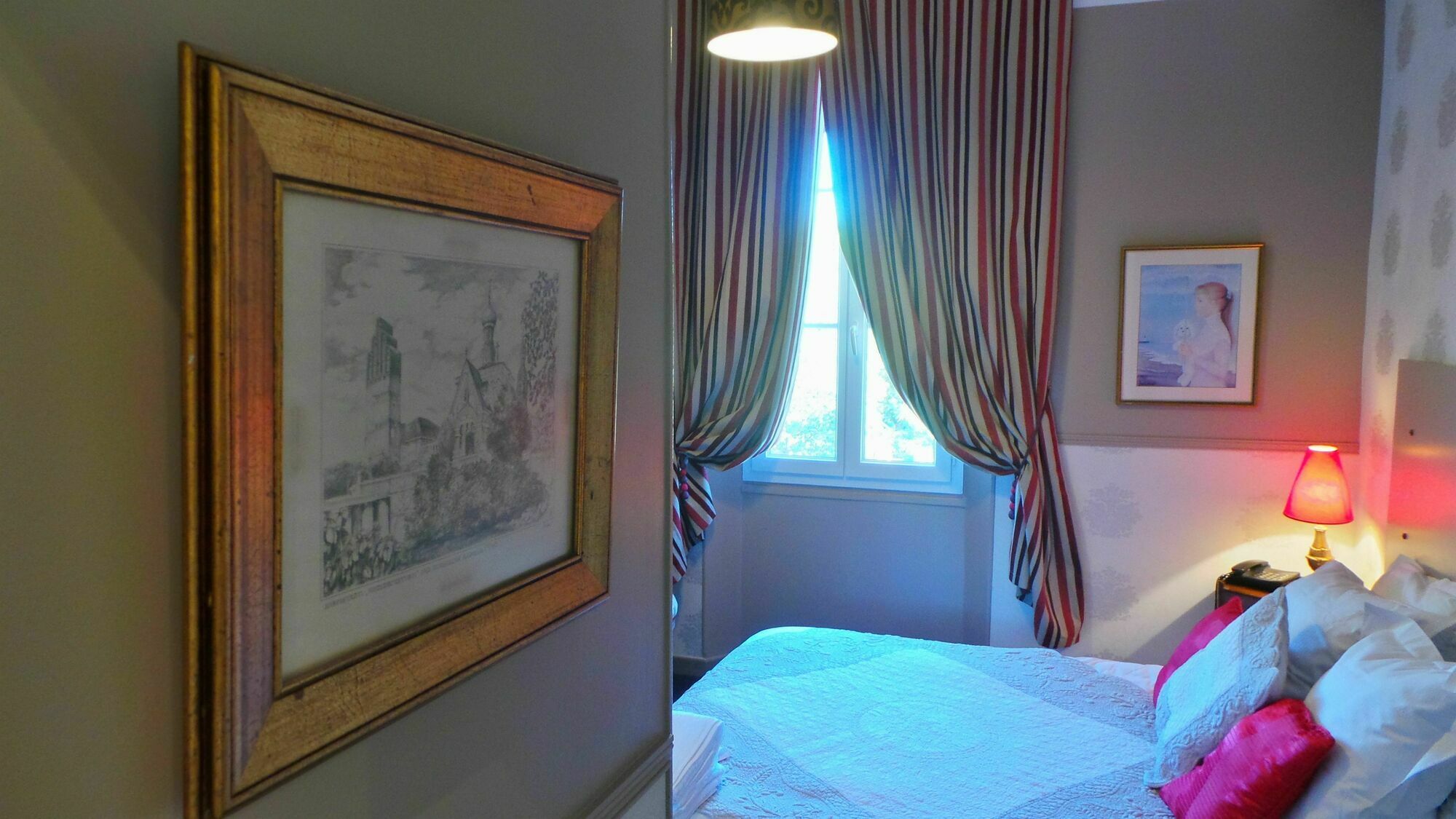 Hotel Relais Du Postillon 3* Antibes